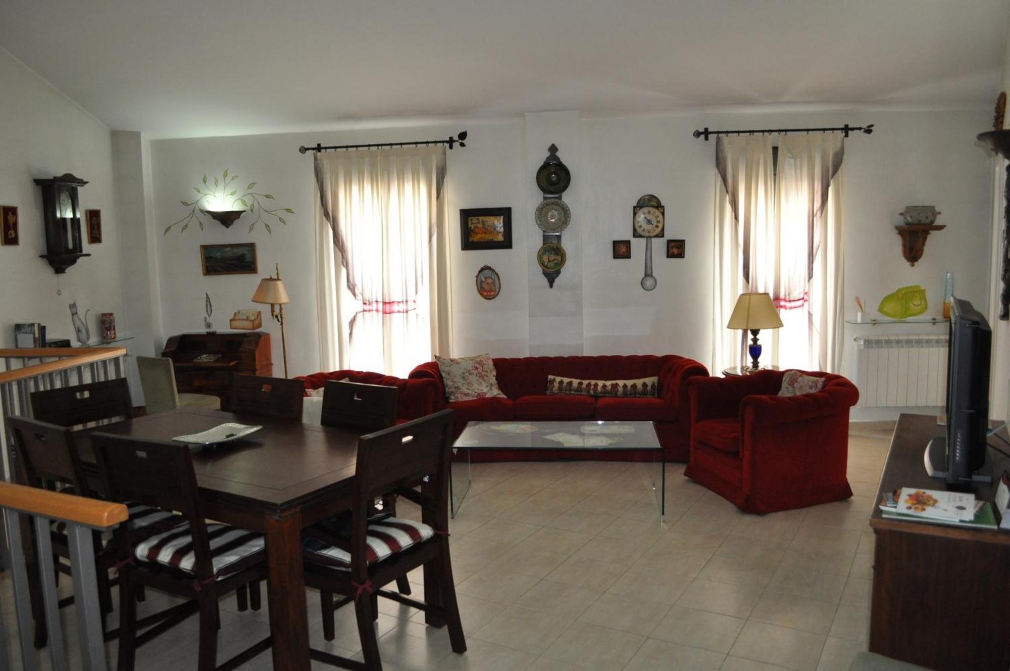 Apartamentos La Casa Pintada Caces Rum bild