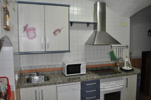 Apartamentos La Casa Pintada Caces Exteriör bild